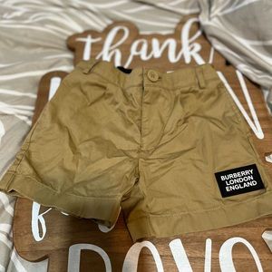 Boys Burberry Logo Appliqué Cotton Twill Tailored Shorts Size 4y